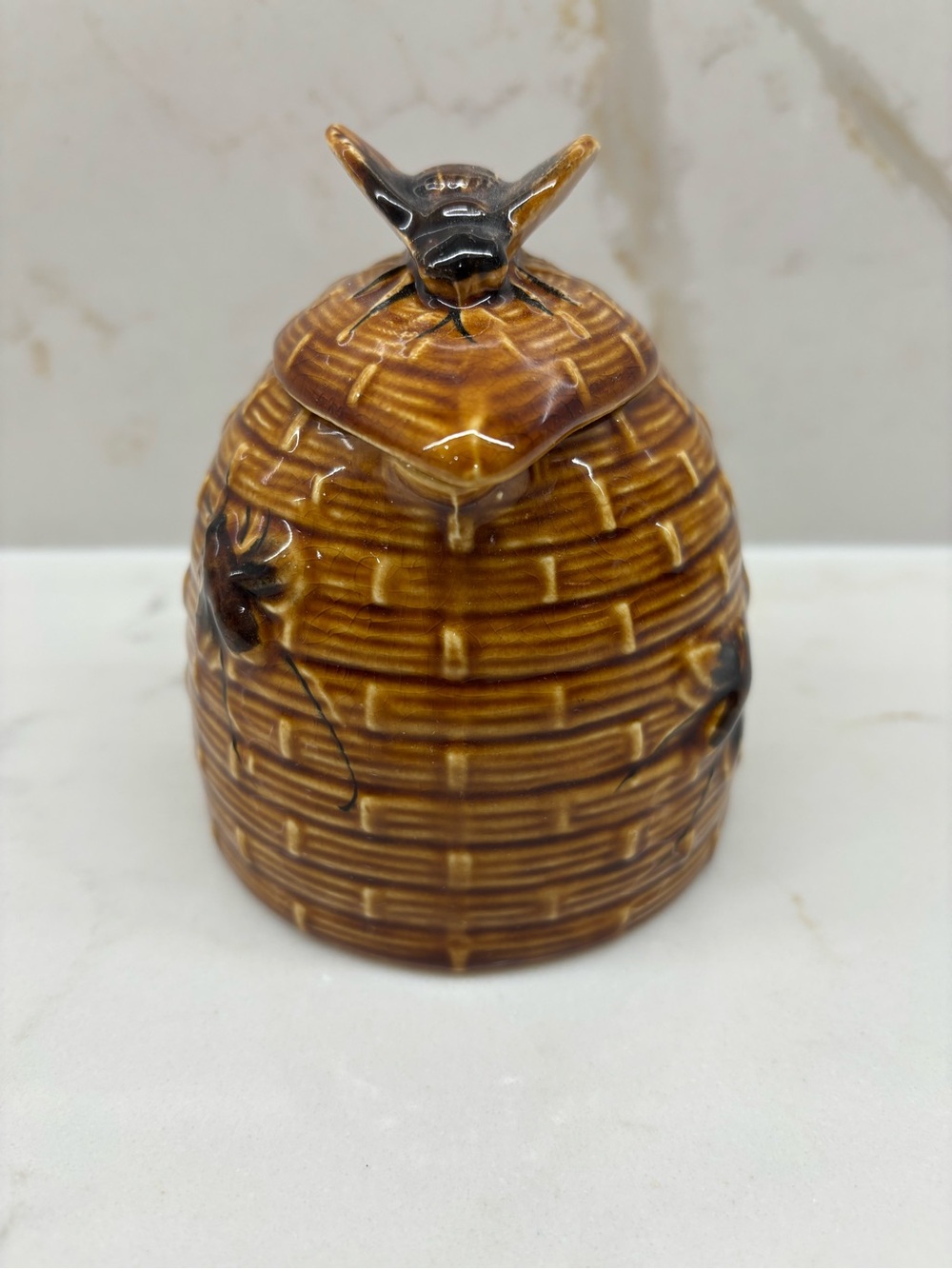 Vintage Brown Glazed Ceramic Honey Pot Bee Hive Jar Pot Raised Bees Cork and Lid - Picture 4 of 8